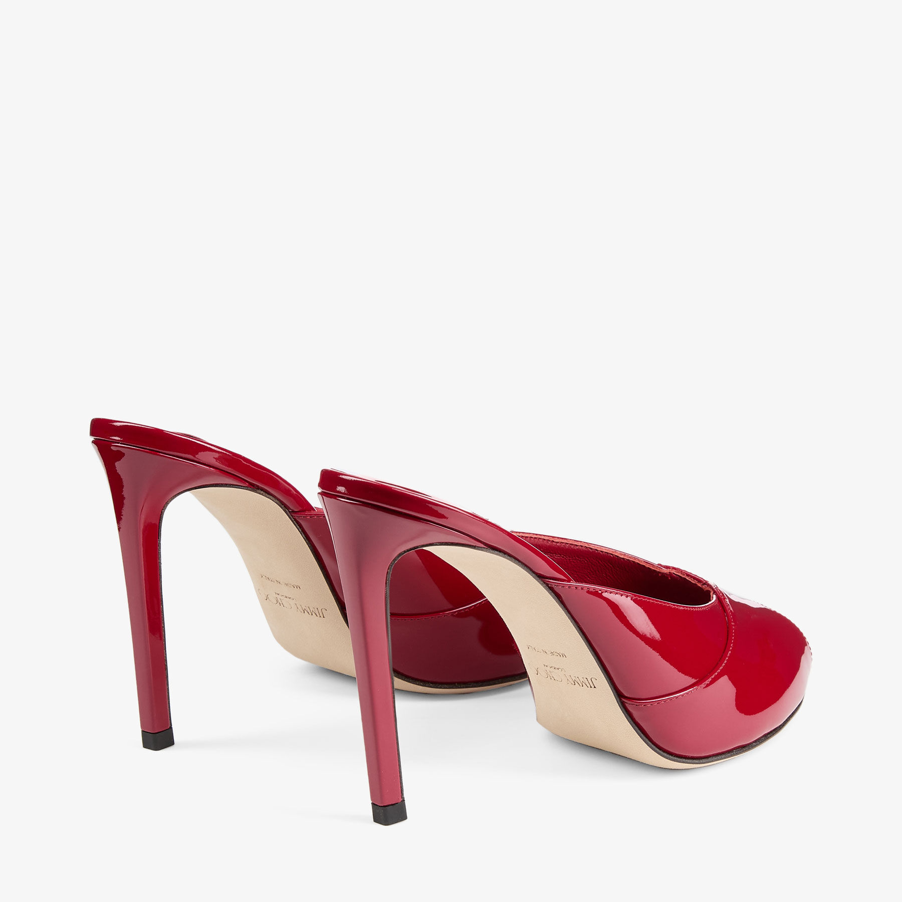 Brigitte Mule 100 | Lackleder-Mules in Rubinrot | JIMMY CHOO